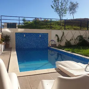 Stylish Two Bedroom House With Private Pool , Tirana Albanien
