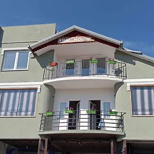 Arbi , Kukes Albanien