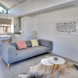 Azure 216 , Bloubergstrand Südafrika
